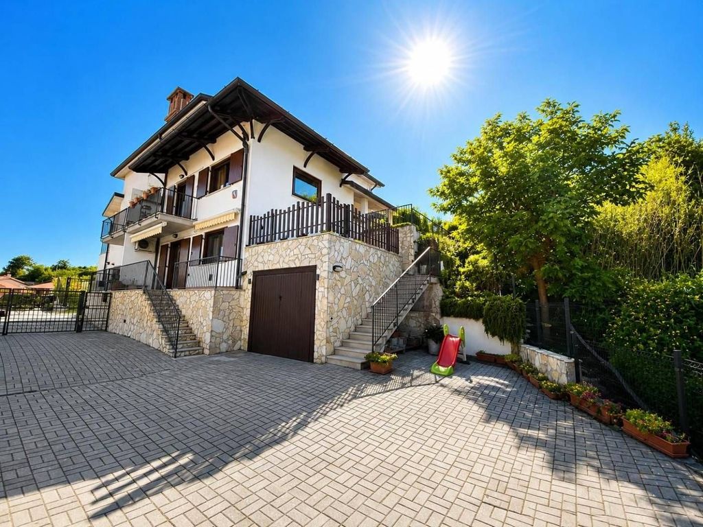 Luxury House for sale in Muggia, 540 000 €, Photo 4