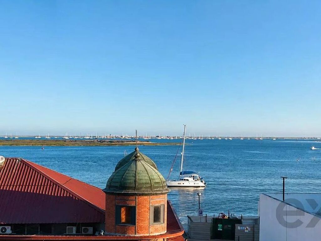 Maison de luxe à vendre à Olhão, 690 000 €, Photo 1