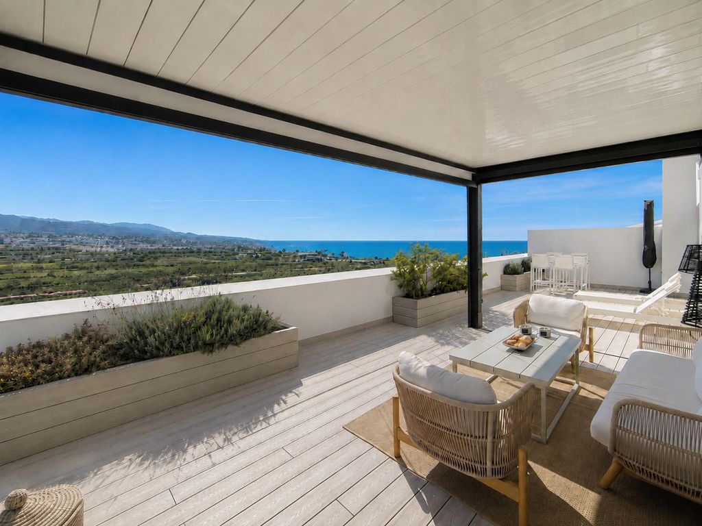Appartement de luxe à vendre à Torre Del Mar, 830 000 €, Photo 1