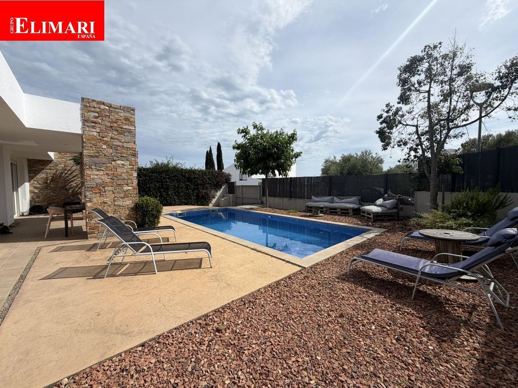 Luxury House for sale in Alcanar, 435 000 €, Photo 2