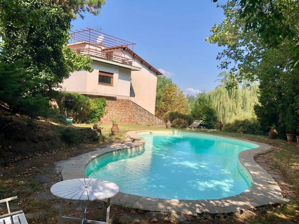 Luxury House for sale in Vaglia, 800 000 €, Photo 1