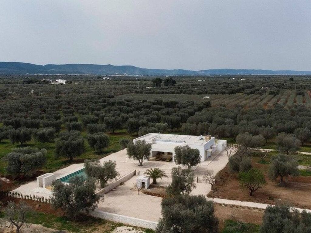 Luxury House for sale in Ostuni, 2 000 000 €, Photo 1