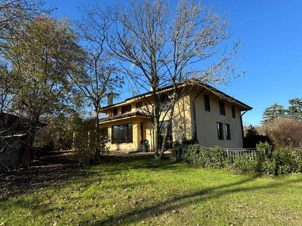 Luxury House for sale in Gazzola, 1 100 000 €, Photo 1