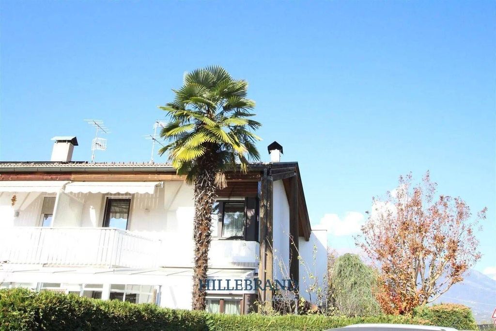Luxury House for sale in Lana, 770 000 €, Photo 1