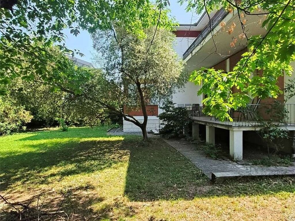 Luxury House for sale in Mori, 880 000 €, Photo 1