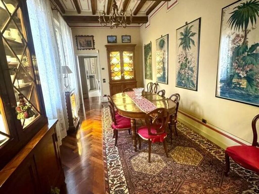 Appartement de luxe à vendre à Cremona, 750 000 €, Photo 1