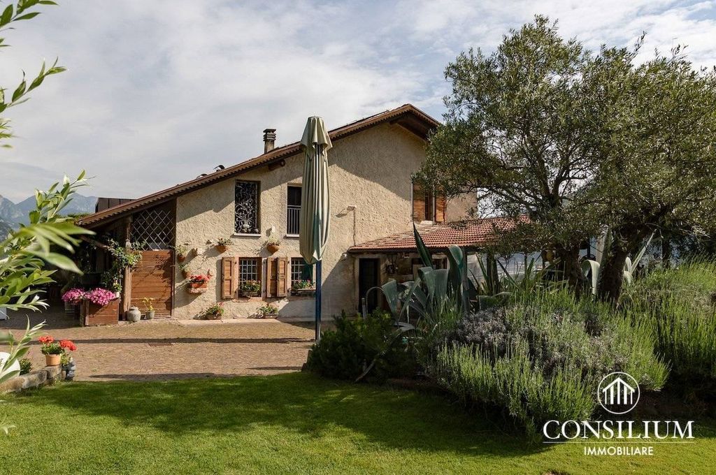 Maison de luxe à vendre à Trento, 3 000 000 €, Photo 1