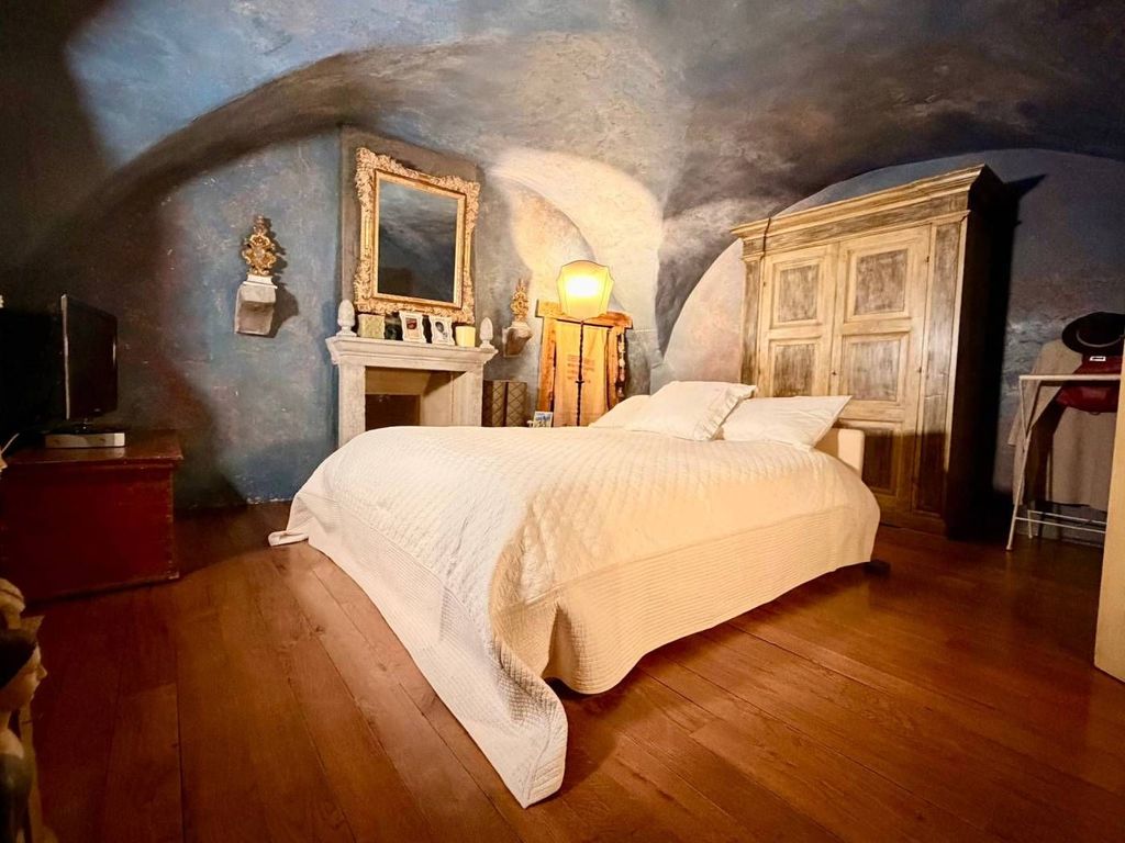 Luxury House for sale in Borno, 790 000 €, Photo 1