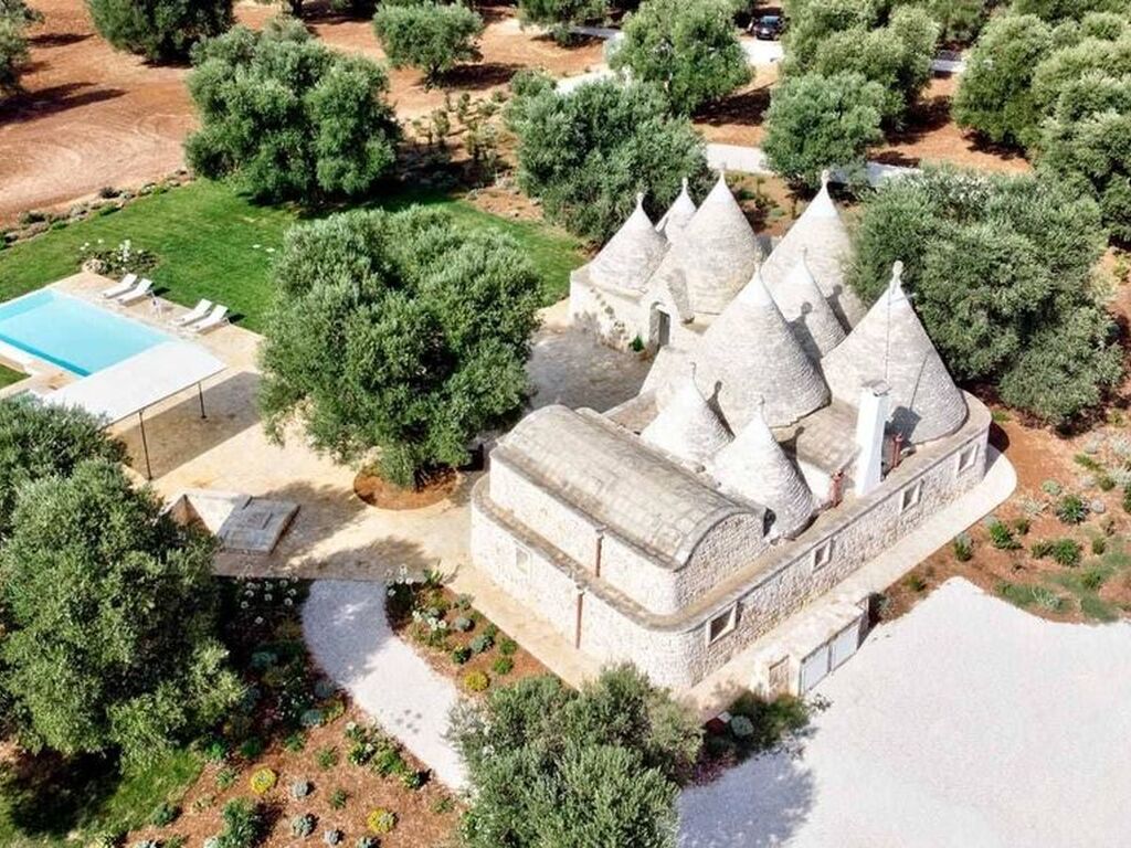Luxury House for sale in Ostuni, 960 000 €, Photo 2