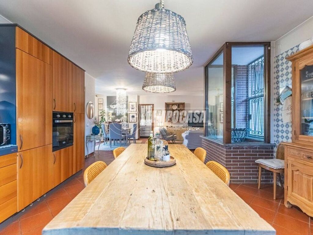 Maison de luxe à vendre à Cusago, 1 000 000 €, Photo 2
