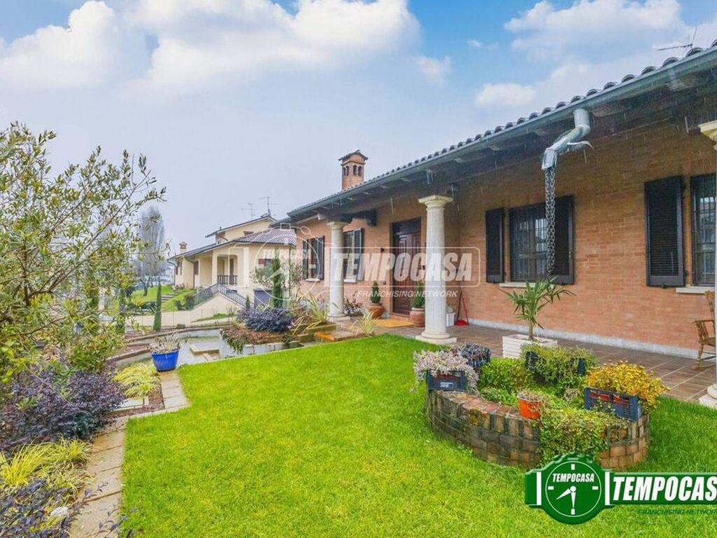 Maison de luxe à vendre à Lacchiarella, 979 000 €, Photo 2