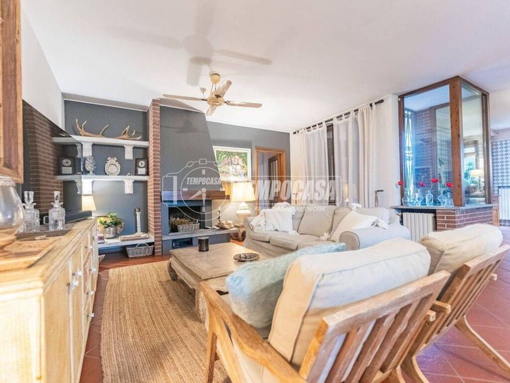 Maison de luxe à vendre à Cusago, 1 000 000 €, Photo 3