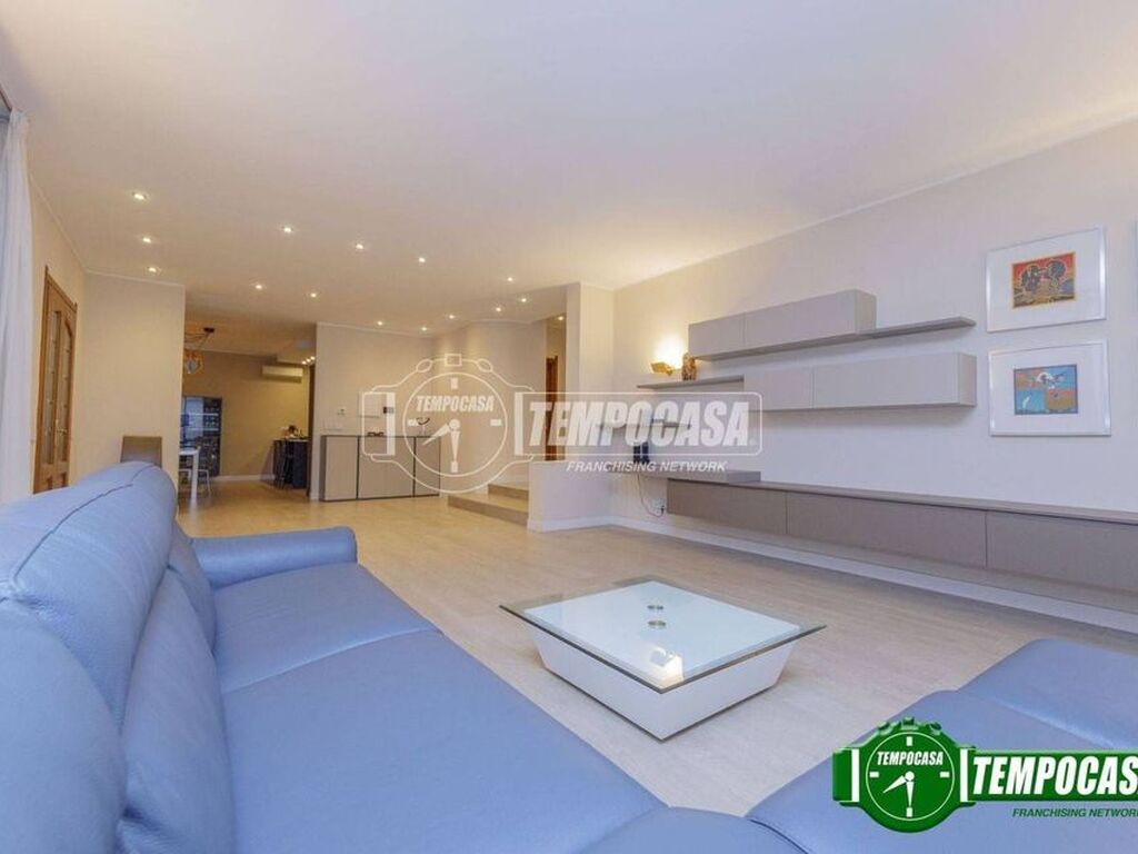 Maison de luxe à vendre à Lacchiarella, 979 000 €, Photo 3