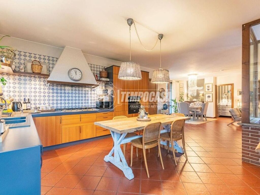 Maison de luxe à vendre à Cusago, 1 000 000 €, Photo 4