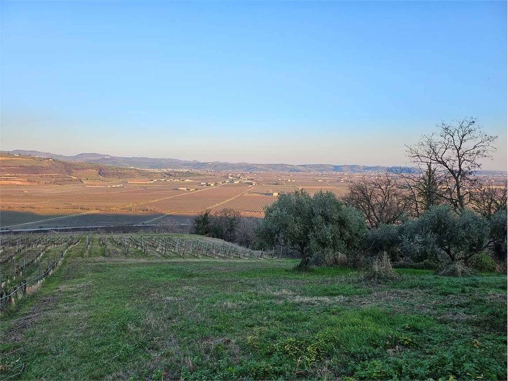 Luxury House for sale in Lavagno, 640 000 €, Photo 7