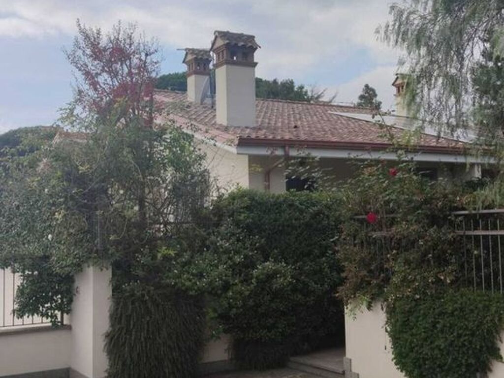 Luxury House for sale in Grottaferrata, 410 000 €, Photo 1