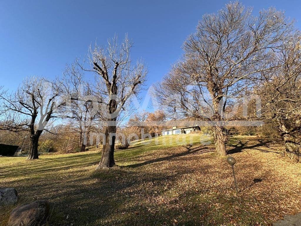 Luxury House for sale in Gavirate, 1 800 000 €, Photo 2