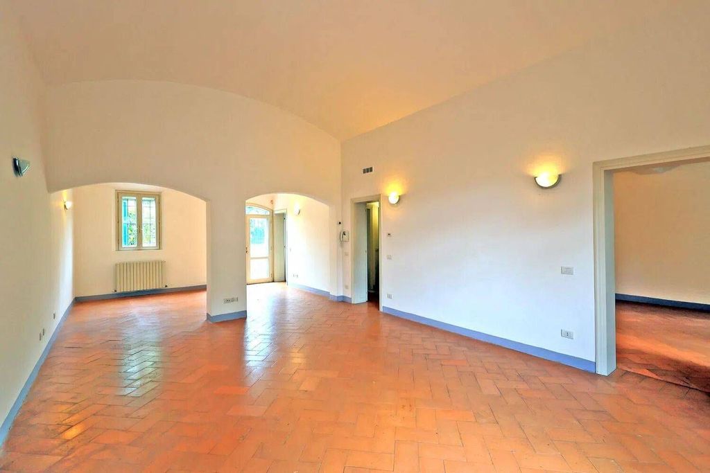 Luxury House for sale in Modena, 780 000 €, Photo 4