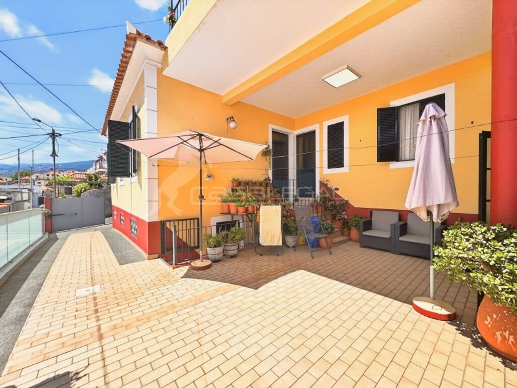 Maison de luxe à vendre à Funchal, 450 000 €, Photo 2
