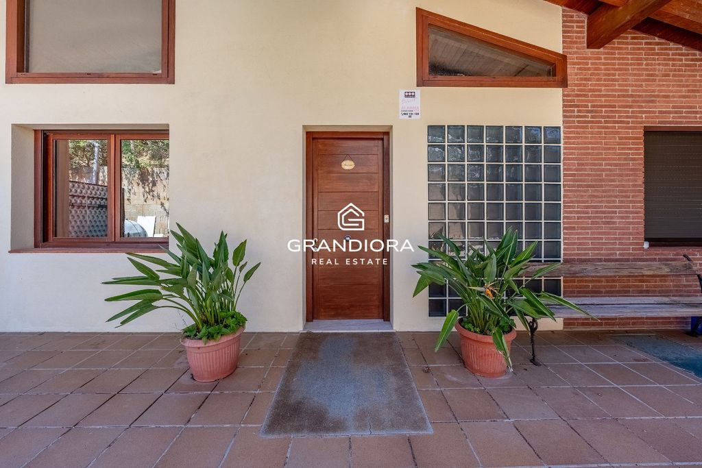 Maison de luxe à vendre à Arenys de Munt, 585 000 €, Photo 3