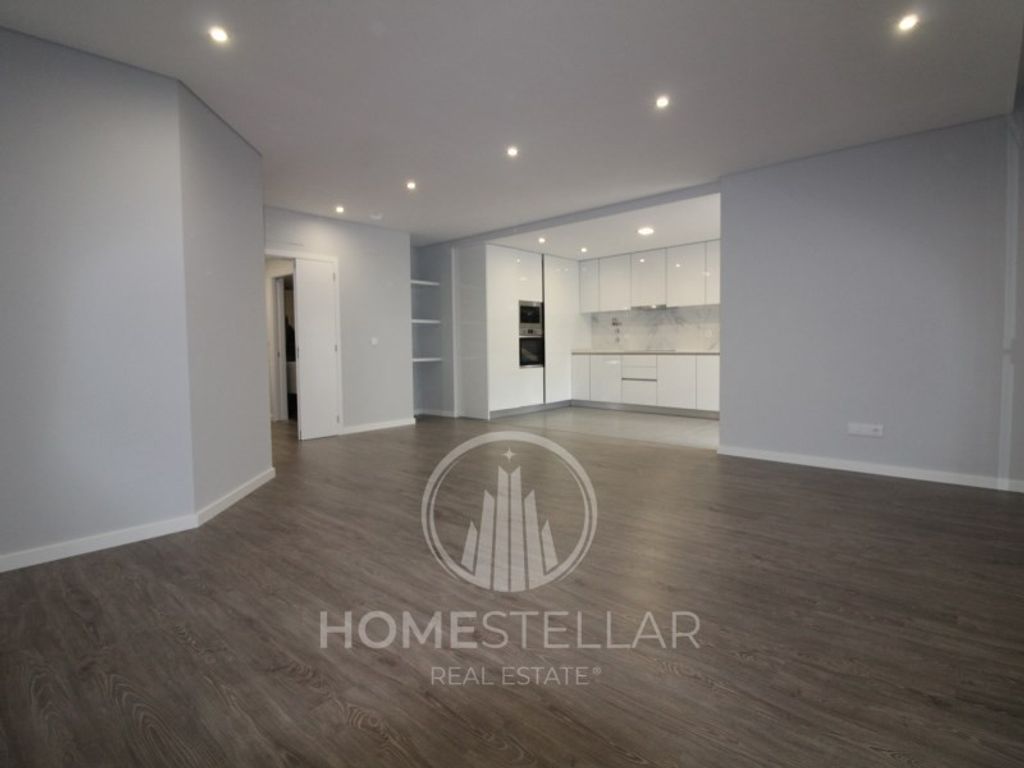 Luxury Apartment for sale in Seixal, 585 000 €, Photo 4