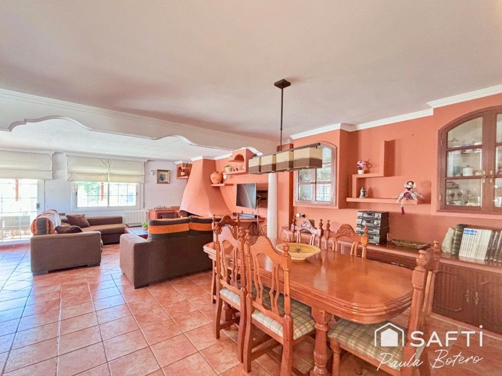Luxury House for sale in Les Roquetes, 595 000 €, Photo 4