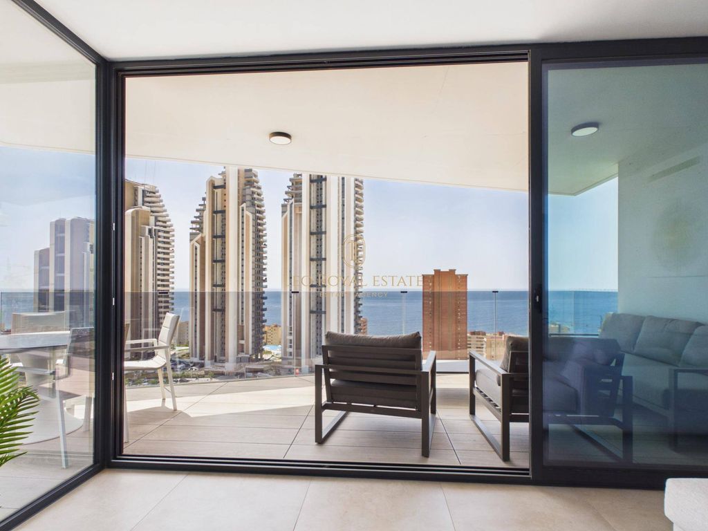 Luxury Apartment for sale in Benidorm, 629 000 €, Photo 6