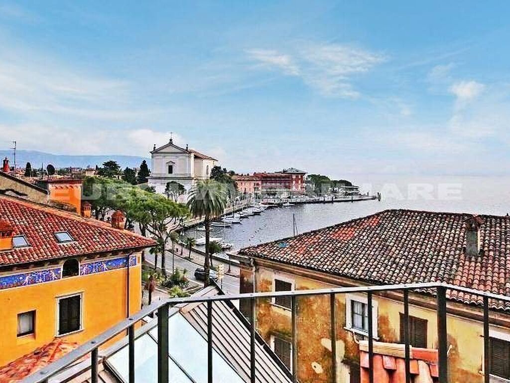 Appartement de luxe à vendre à Toscolano Maderno, 1 080 000 €, Photo 1