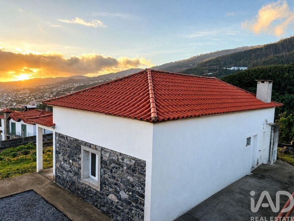 Maison de luxe à vendre à Funchal, 445 000 €, Photo 1