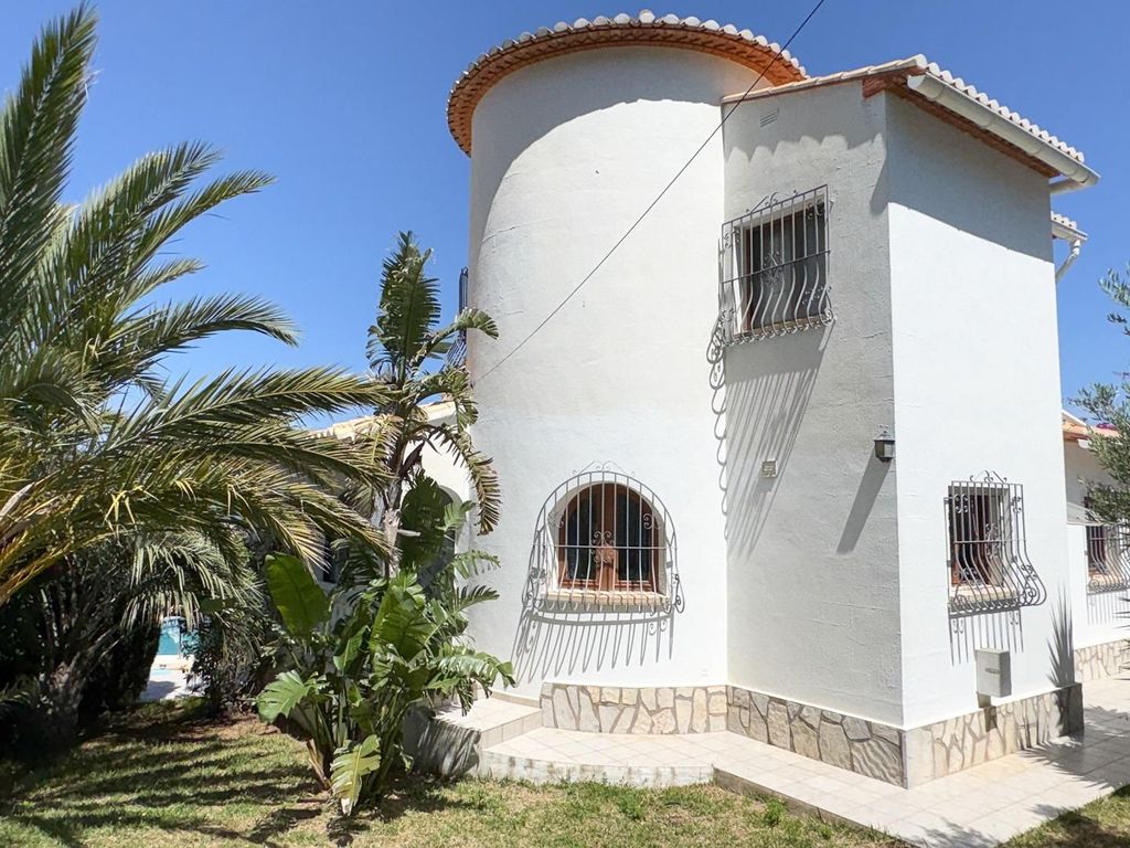Luxury House for sale in Denia, 570 000 €, Photo 2