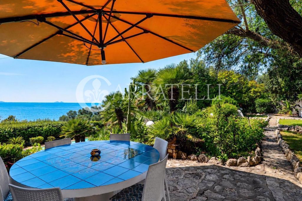 Luxury House for sale in San Felice Circeo, 2 800 000 €, Photo 2