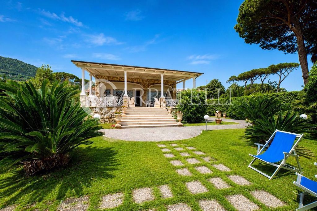 Luxury House for sale in San Felice Circeo, 1 620 000 €, Photo 3