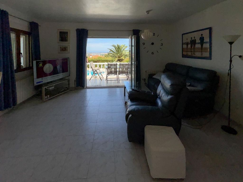 Luxury House for sale in Denia, 570 000 €, Photo 7