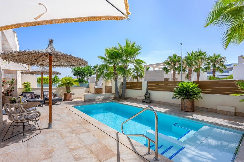 Luxury House for sale in Benijofar, 699 000 €, Photo 4