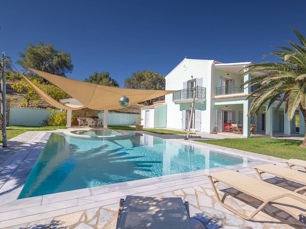 Maison de luxe à vendre à Corfu, 1 850 000 €, Photo 1