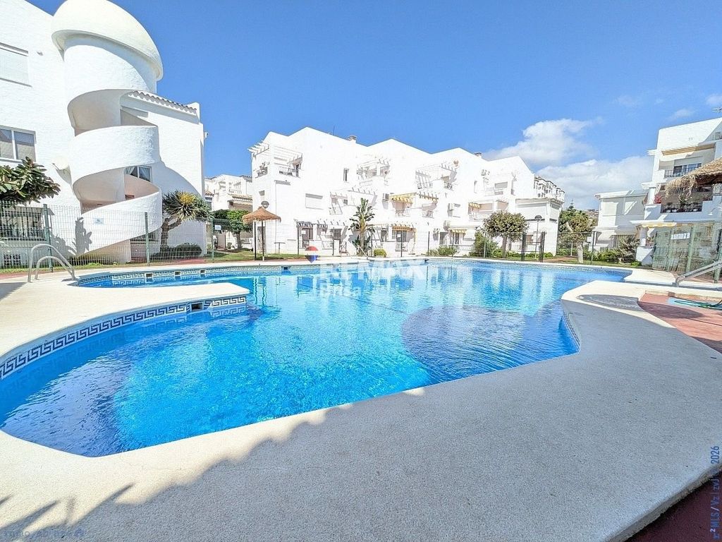 Maison de luxe à vendre à Torrox Costa, 599 000 €, Photo 1