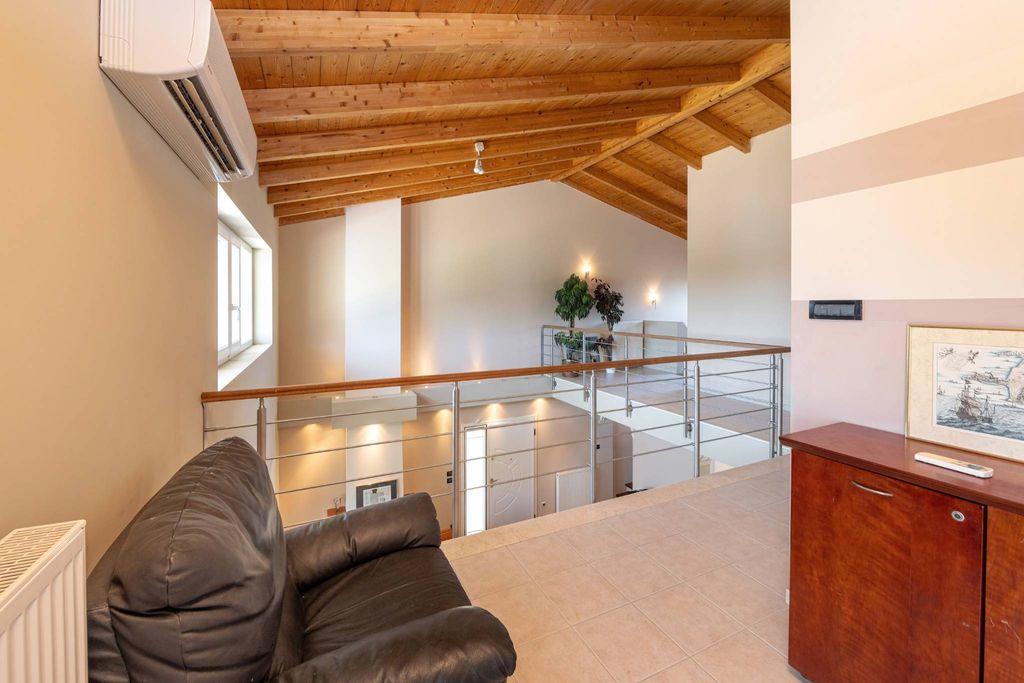 Maison de luxe à vendre à Áfra, 750 000 €, Photo 7
