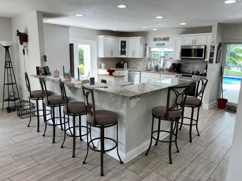 Maison de luxe à vendre à Fort Lauderdale, 601 433 €, Photo 1