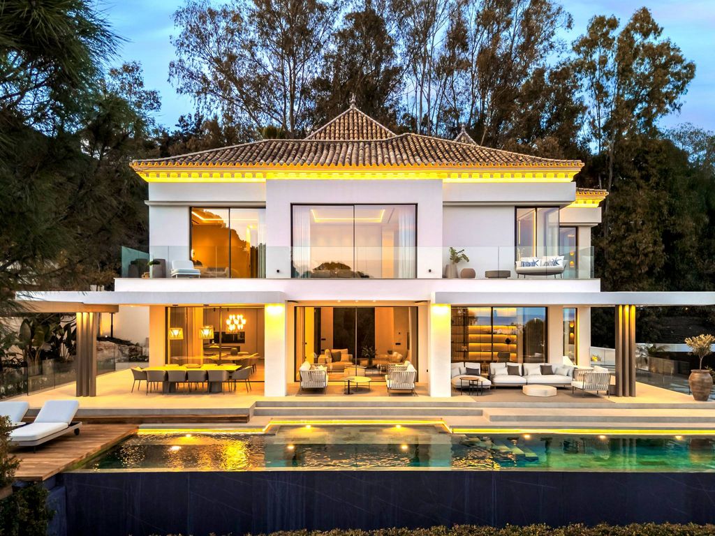 Luxury House for sale in Marbella, 6 995 000 €, Photo 1