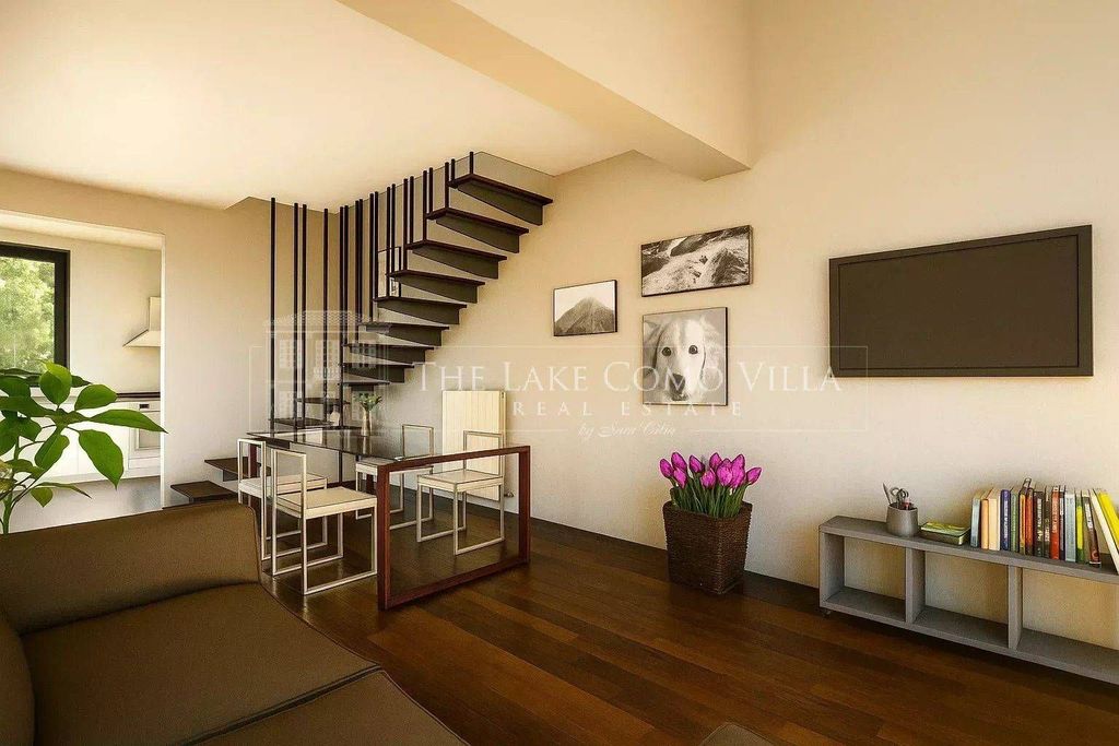 Luxury Apartment for sale in Menaggio, 590 000 €, Photo 7