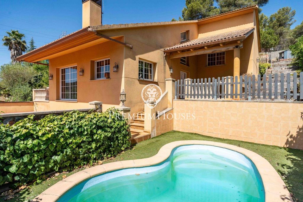 Maison de luxe à vendre à Begues, 565 000 €, Photo 2