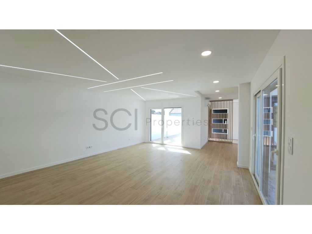 Luxury House for sale in Seixal, 560 000 €, Photo 4