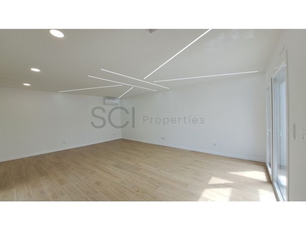 Luxury House for sale in Seixal, 560 000 €, Photo 5