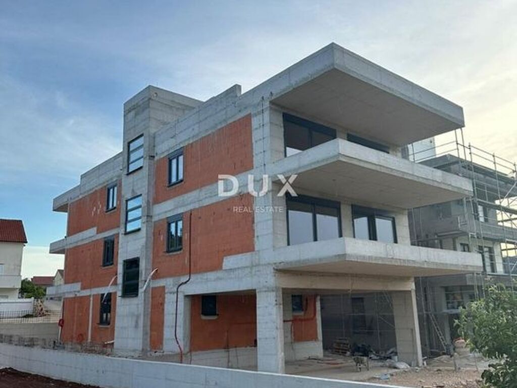 Luxury Apartment for sale in Zadar, 420 000 €, Photo 6