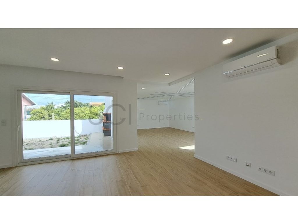 Luxury House for sale in Seixal, 560 000 €, Photo 6