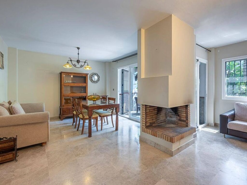 Luxury House for sale in Marbella, 795 000 €, Photo 6