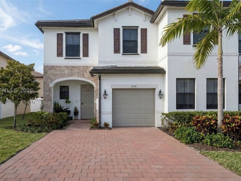 Maison de luxe à vendre à Hialeah, 450 994 €, Photo 1