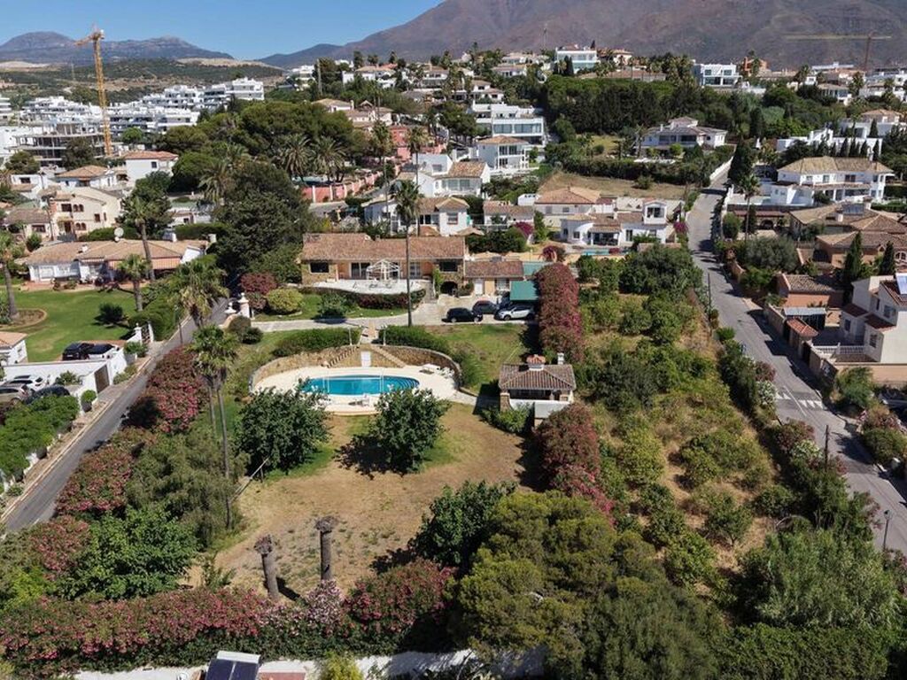 Maison de luxe à vendre à Estepona, 1 998 000 €, Photo 1