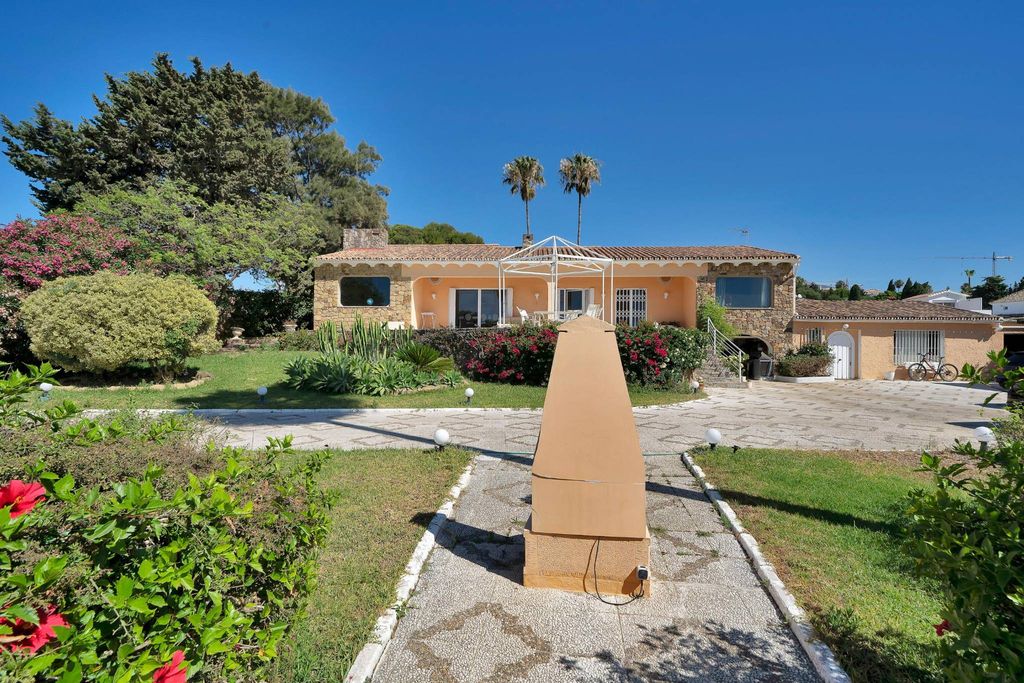 Maison de luxe à vendre à Estepona, 1 998 000 €, Photo 1