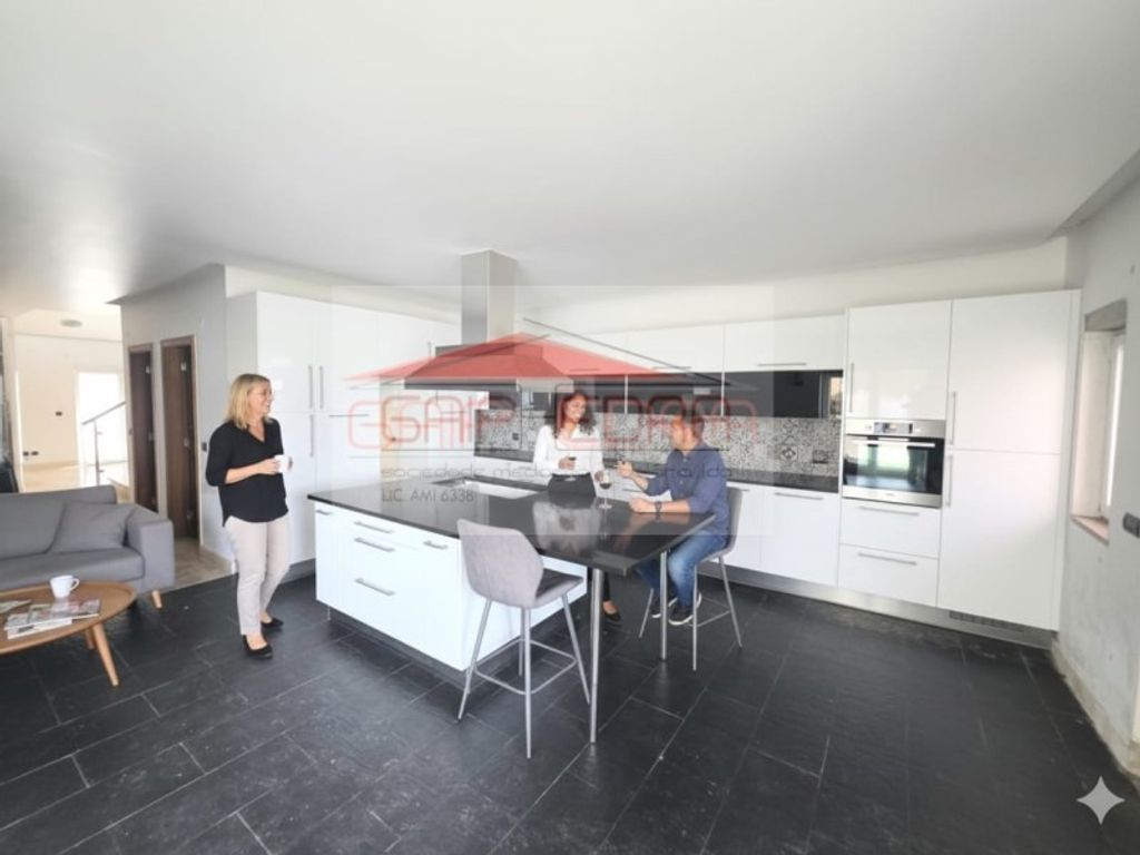 Maison de luxe à vendre à Peniche, 450 000 €, Photo 3